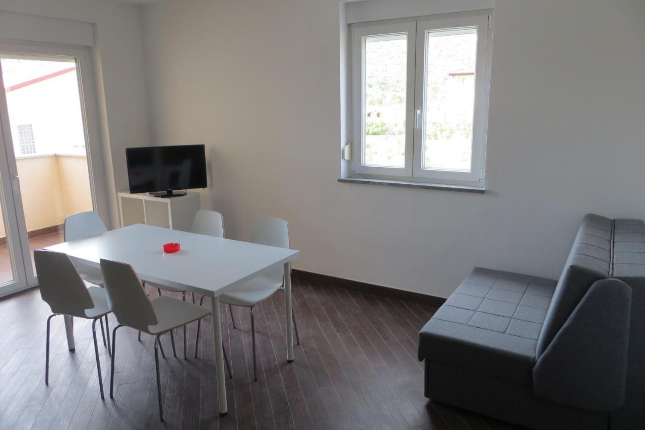 Mungos Apartment Cesarica Extérieur photo