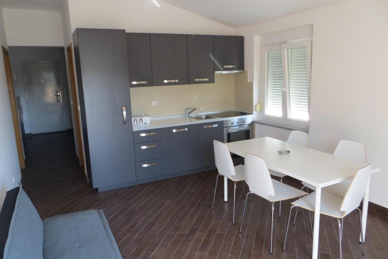 Mungos Apartment Cesarica Extérieur photo