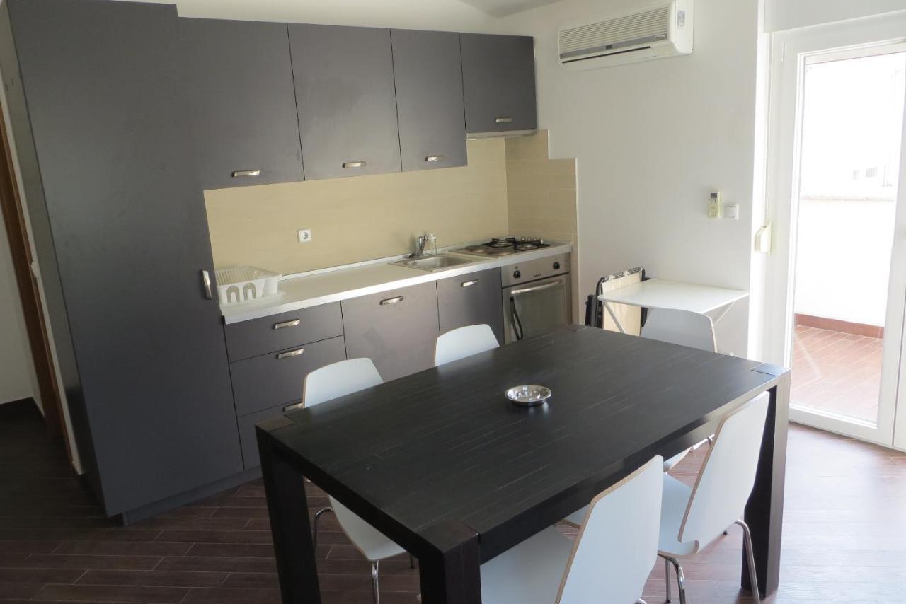 Mungos Apartment Cesarica Extérieur photo